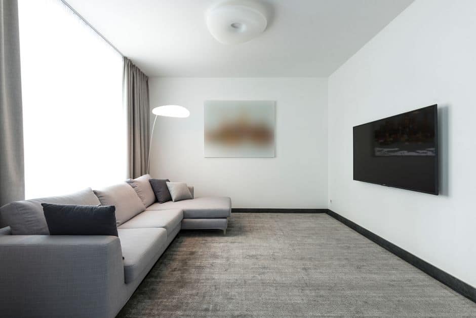 Common carpet buying mistakes and how to avoid them 1 pexels photo 7587783